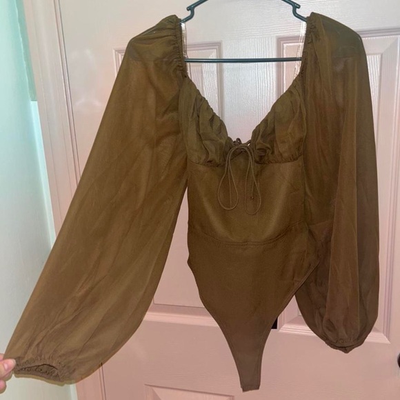 Lead you on chiffon bodysuit - Picture 3 of 4